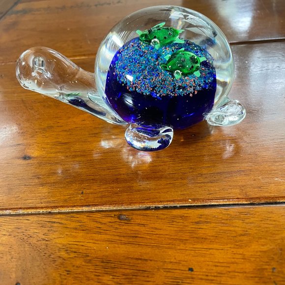 Sea Turtle Paperweight - Picture 2 of 8